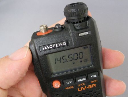 Baofeng UV-3R Top View Baofeng UV-3R Top View