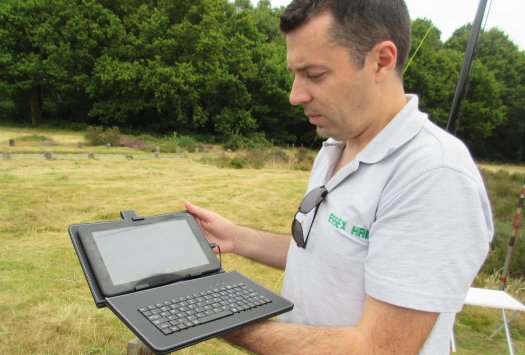 Charlie M0PZT with his new logging solution, PicoLog and a budget tablet