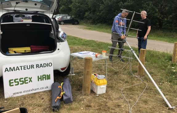 Andrew M0ONH setting up his 2m beam