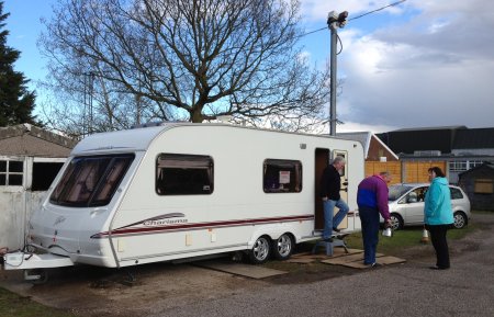 gb100mwt_15apr2012_07 Mark M0IEO's caravan used for 40m comms and tea