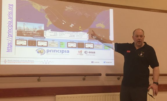 Steve M1ACB from the RSGB, explaining the ISS tracking dashboard