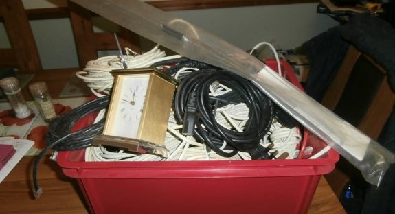Dorothy and Richard's winnings: cables, 70cm antenna and a clock