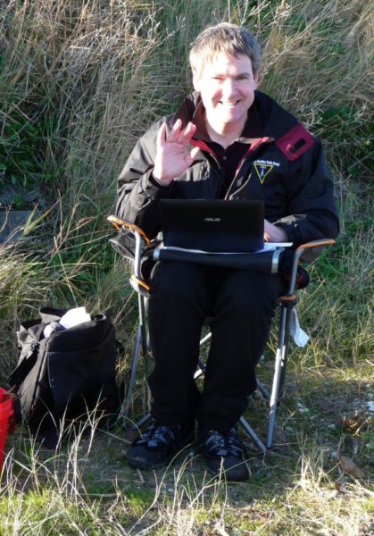 mersea_nov2012_23 Pete M0PSX updating this page in real-time