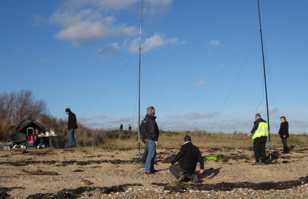 merseyisland_nov12_02 Setting up the antennas