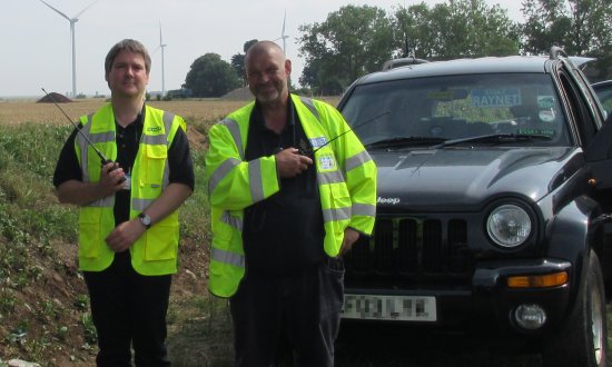 Pete M0PSX and Mark M6RKC at RAYNET Track Control