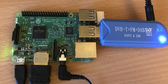 Raspberry Pi 3 connected to an RTL USB Dongle