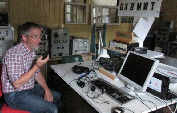 Jim 2E0RMI calling out on a handheld from the 2MT shack