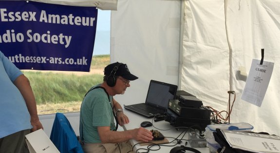 Dave G4AJY on the paddle calling CQ as GX4RSE