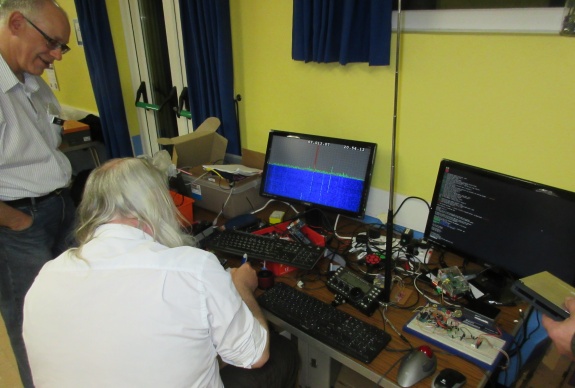 Peter G0DZB - Pi, Panadapter, KX3 and 'stuff'